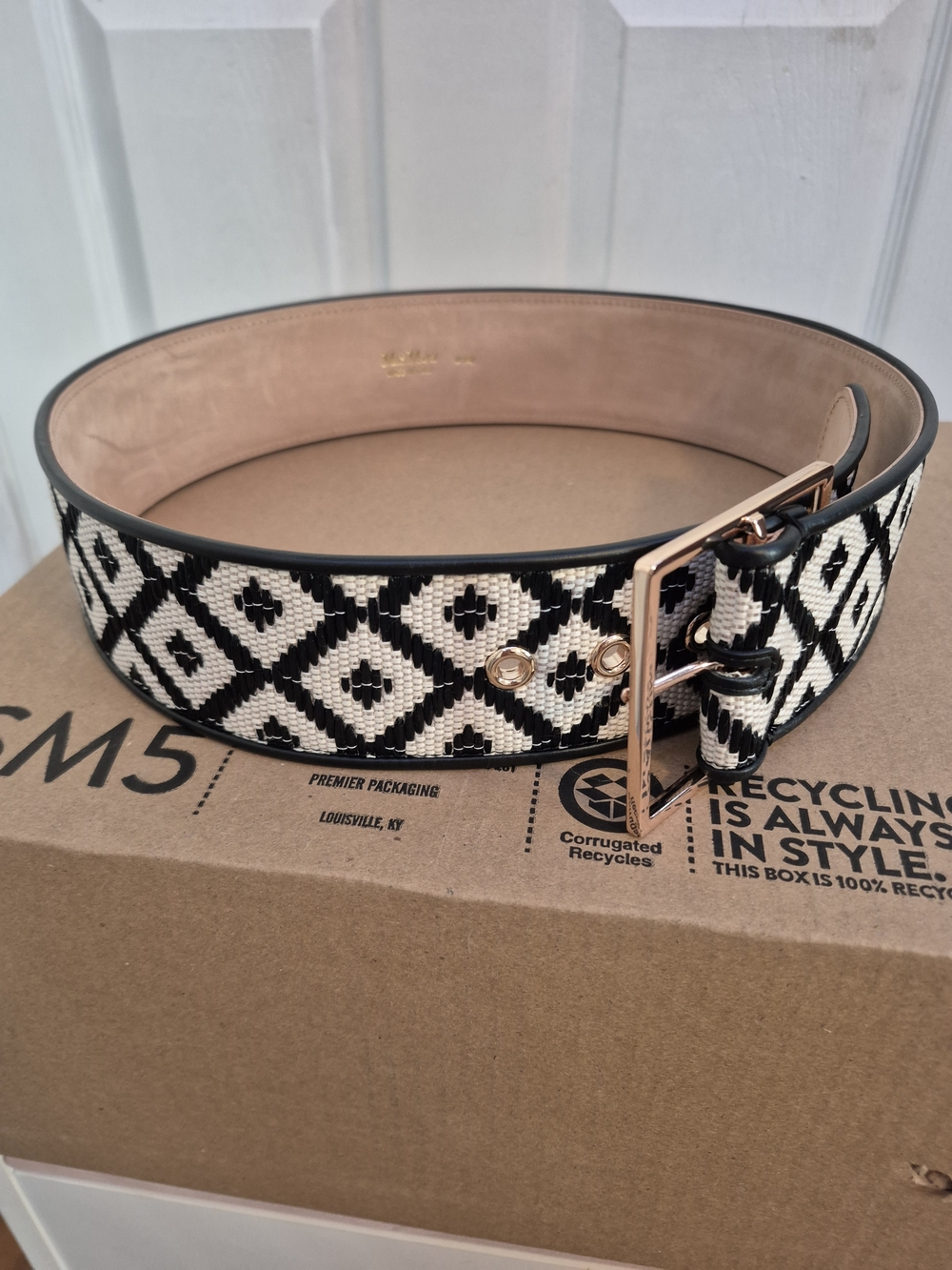 MAXMARA ACCESSORI
Raffia-effect wide fabric belt - Black